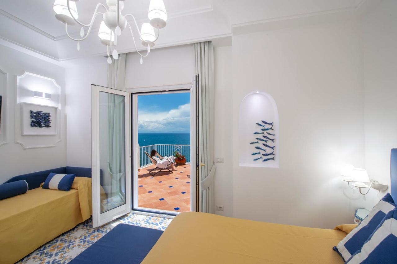 Open Gate Hotel Praiano Luaran gambar