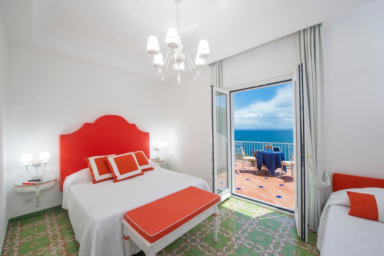 Open Gate Hotel Praiano Luaran gambar